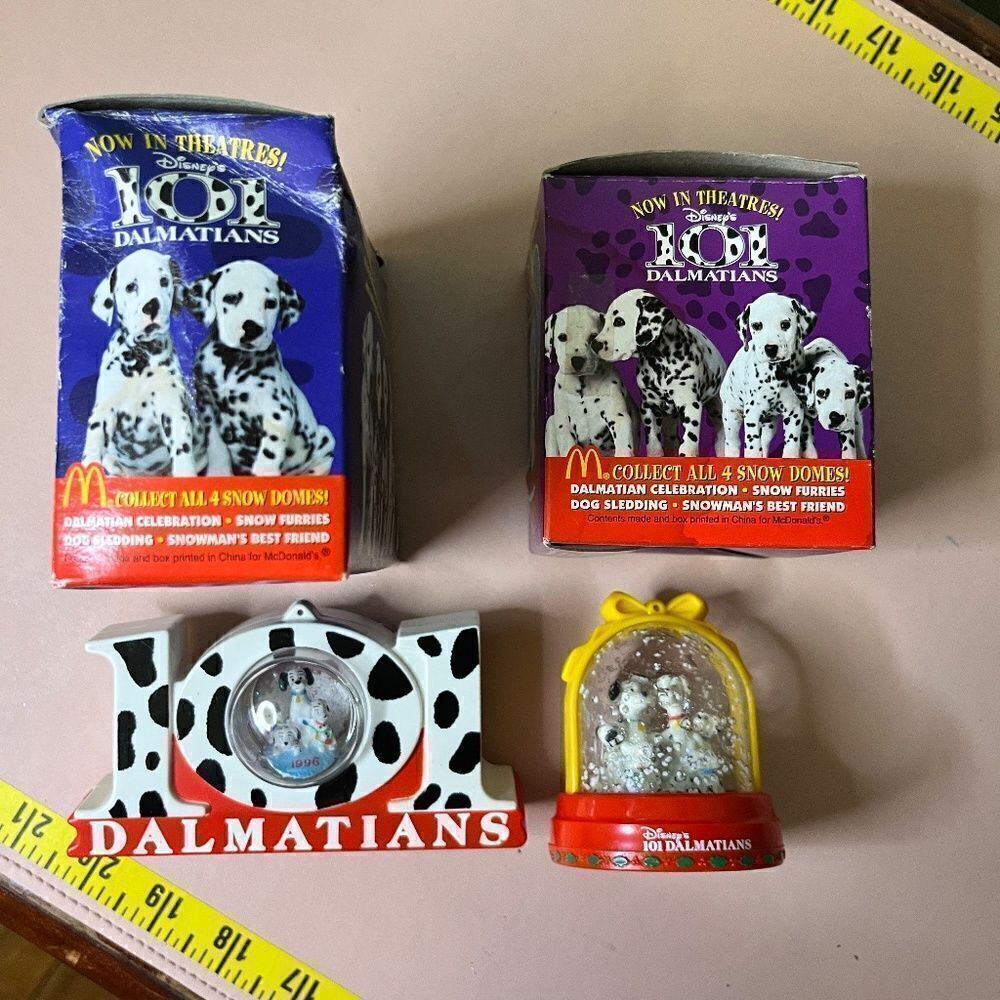 McDonald's Disney's 101 Dalmatians Snow Flurries Snow Globe Ornament 2pc Lot - Picture 10 of 15